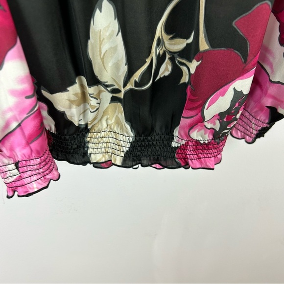 Zac & Rachel Pink Ruffled Blouse with Relaxed Fit Size Medium - Picture 6 of 9